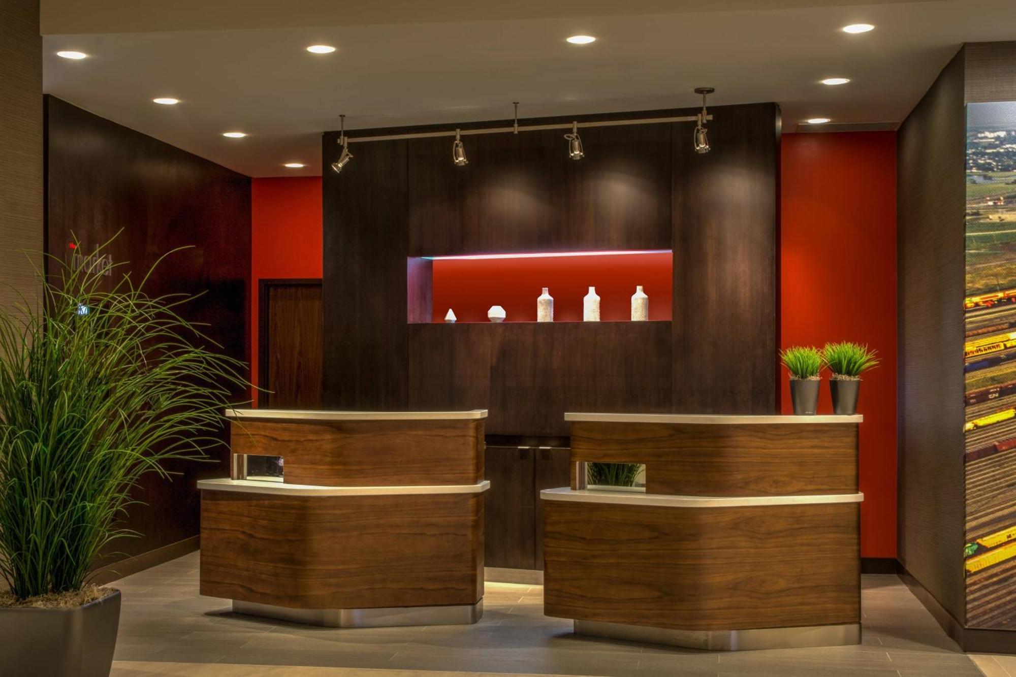 Courtyard By Marriott Winnipeg Airport Екстериор снимка