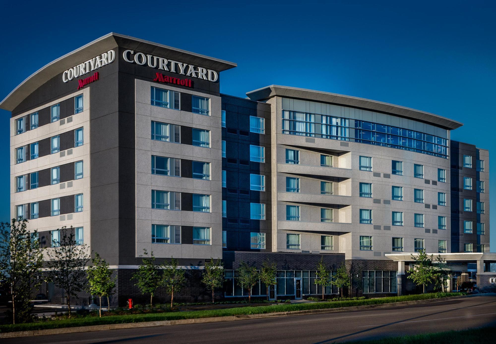 Courtyard By Marriott Winnipeg Airport Екстериор снимка