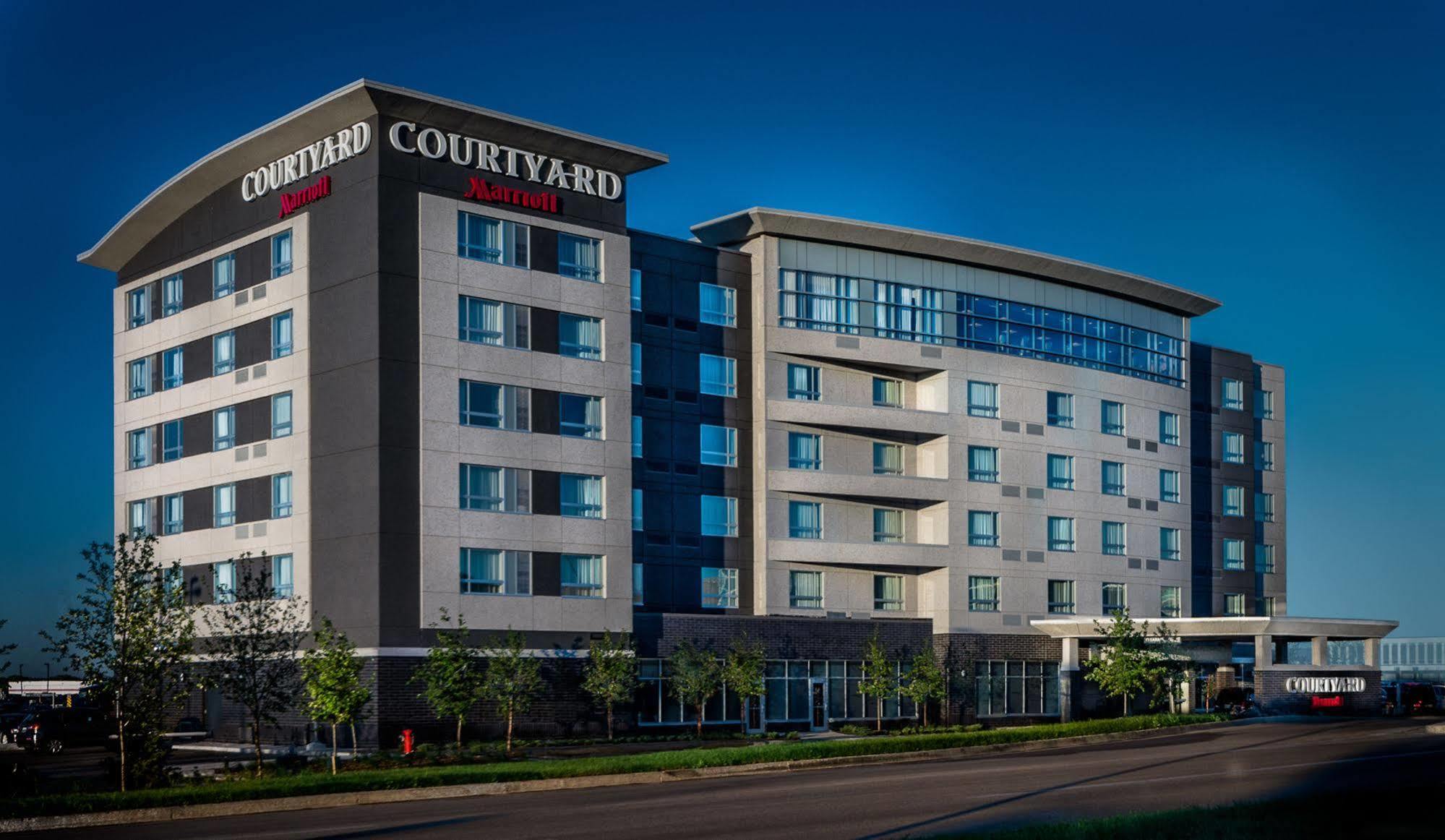 Courtyard By Marriott Winnipeg Airport Екстериор снимка